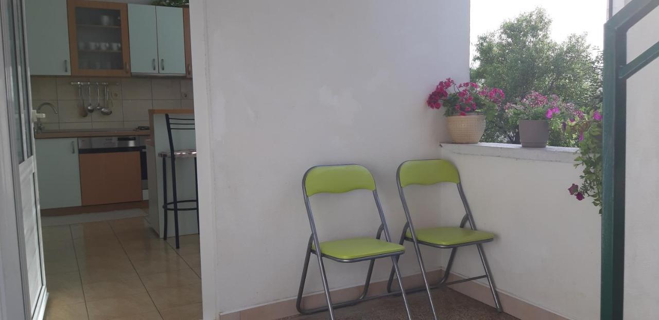 Apartment Rita Makarska Exteriör bild